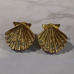 Vintage Kirks Folly gold-plated scallop shell earrings